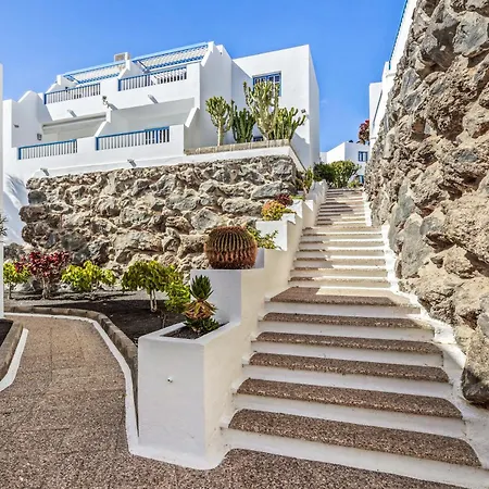 Sea View Terrace, 3 Min Pool & Fast Wifi Puerto del Carmen (Lanzarote)